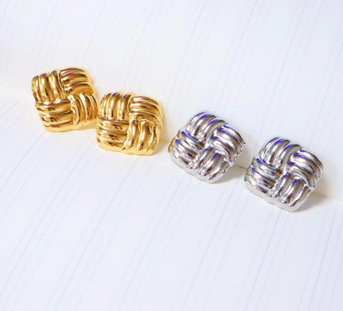 Chunky Twist Studs Earrings