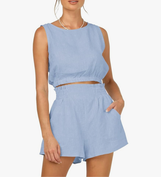 2-Piece Summer Outfit – Sleeveless Crop Tank Top & High-Waist Pocketed Shorts