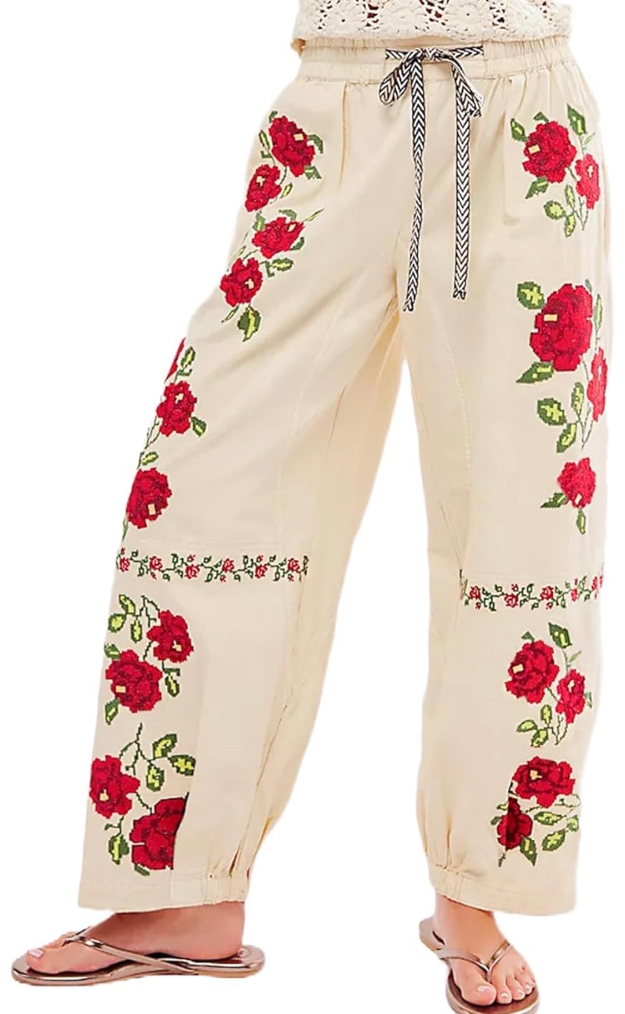 Mid Rise Barrel Jeans for Women Embroidered Wide Leg Denim Pants Boyfriend Baggy Jeans with Pockets